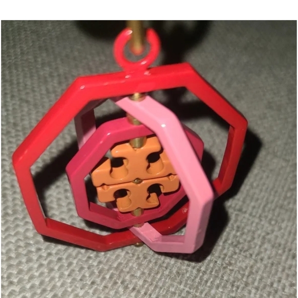 Tory Burch Red and Gold Key Holder - Picture 3 of 3